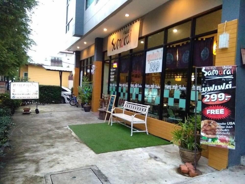 在家法义公寓式酒店 曼谷 外观 照片